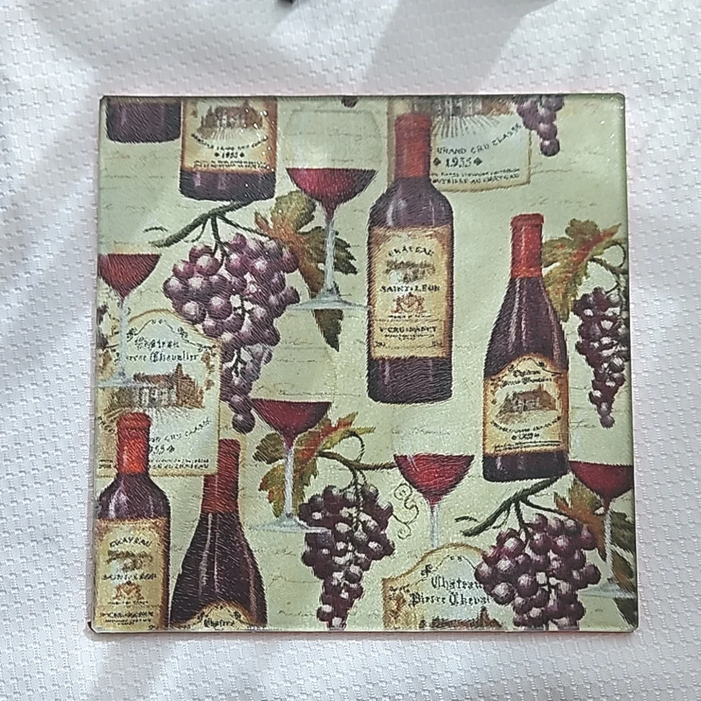 Vintage Wine & Grape 8-inch Tempered Glass Cutting/Serving Boards Set Of Two